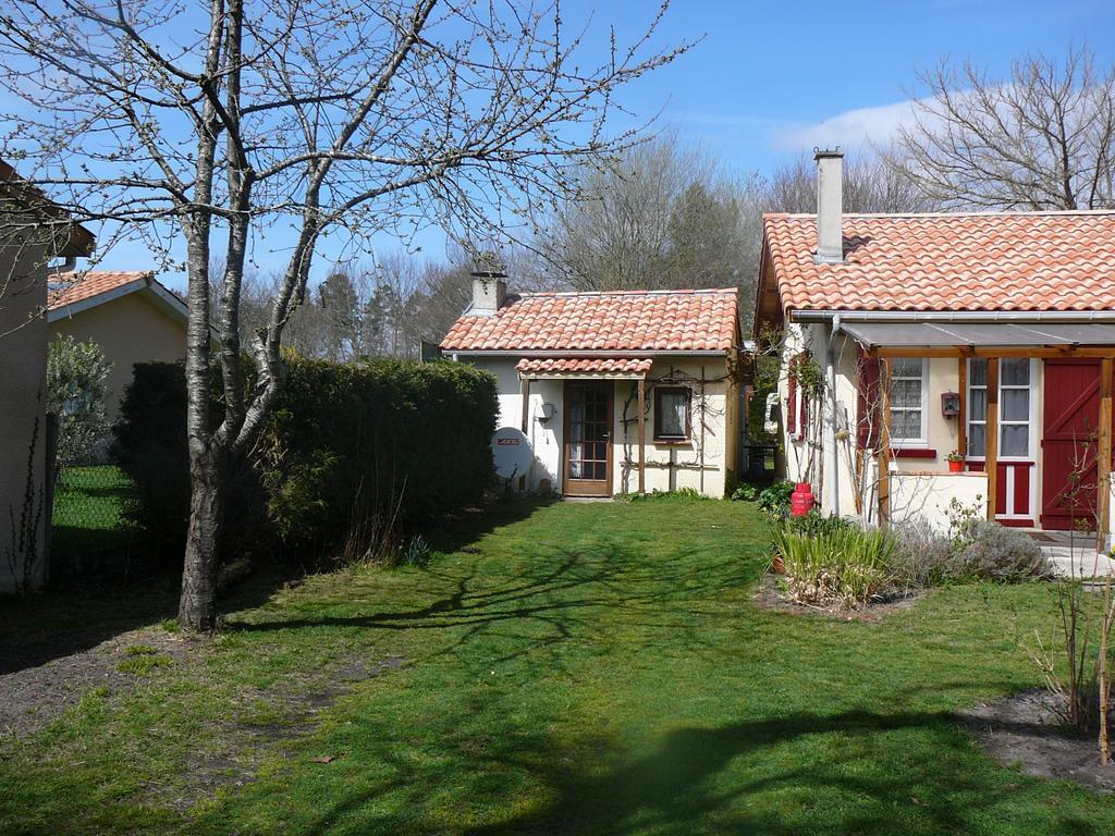Guesthouse La Burle Parentis-en-Born Rom bilde